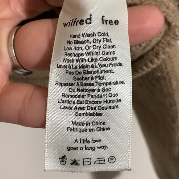 Aritzia Wilfred Lolan wool Sweater Tan Size XS - Picture 8 of 10